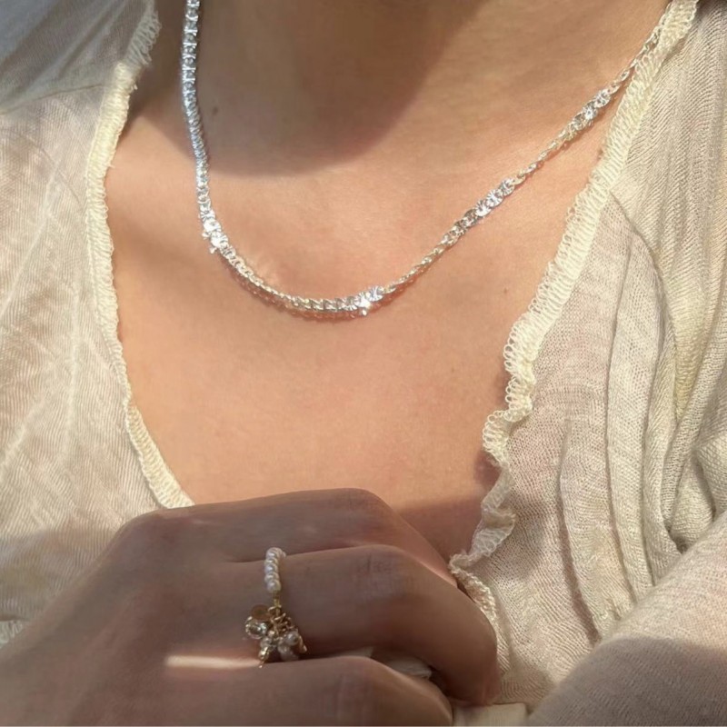 Niche Design Sense Necklace Neutral Collarbone 
